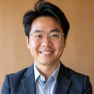 鈴木健司先生の顔写真